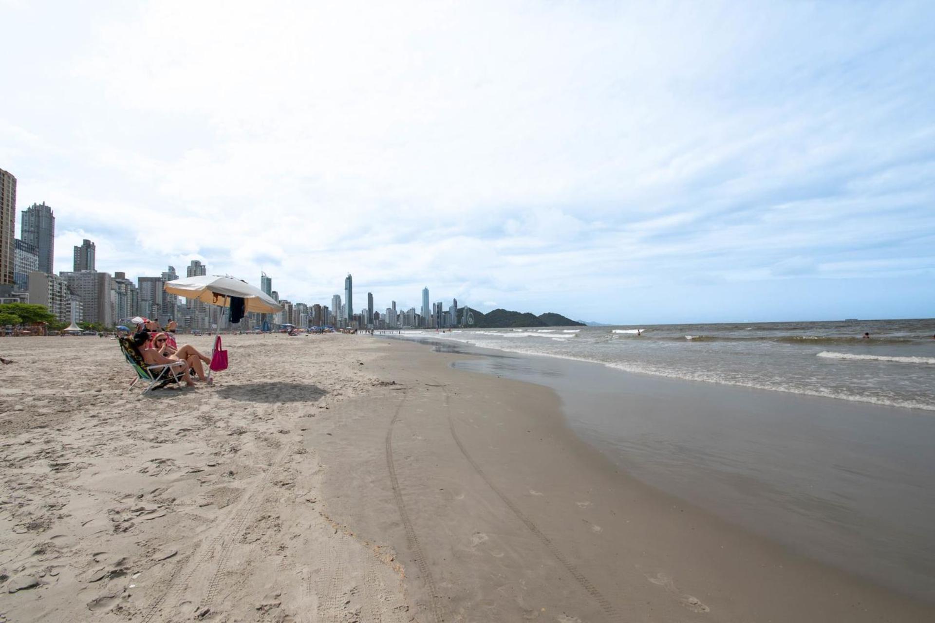 Apto Prox. A No Centro De Bc Rb6578 Apartamento *